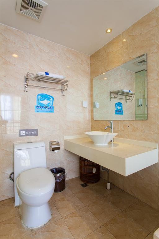 7Days Inn Xiamen Haicang Exterior photo