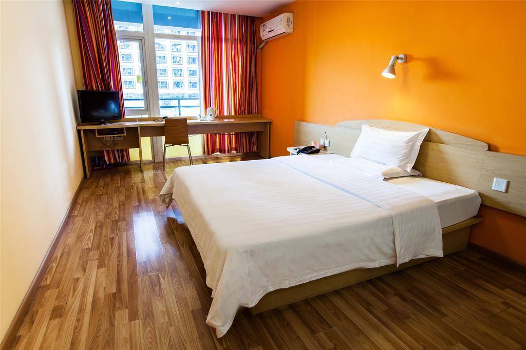 7Days Inn Xiamen Haicang Exterior photo